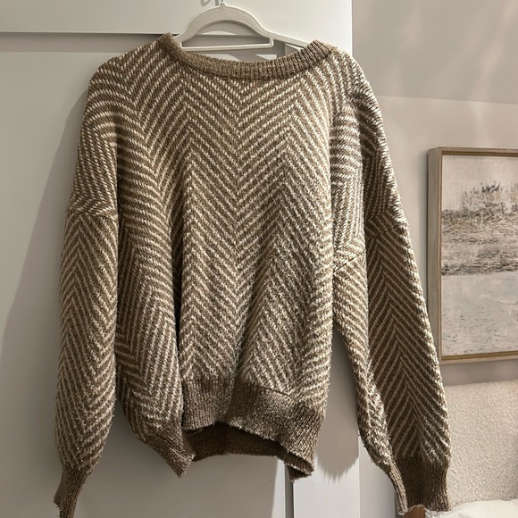 Oak + fort brown $ white knit sweater - Picture 1 of 1